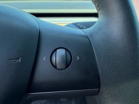 Used 2022 Tesla Model 3 RWD image 22