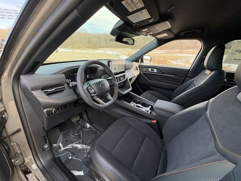 New 2026 Ford Explorer Tremor image 33