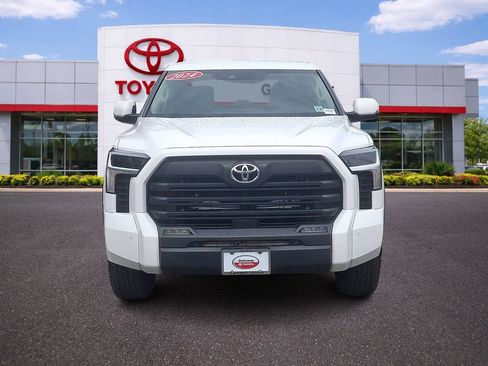 Used 2024 Toyota Tundra SR5 w/ SR5 Convenience Package AWD/4WD image 2