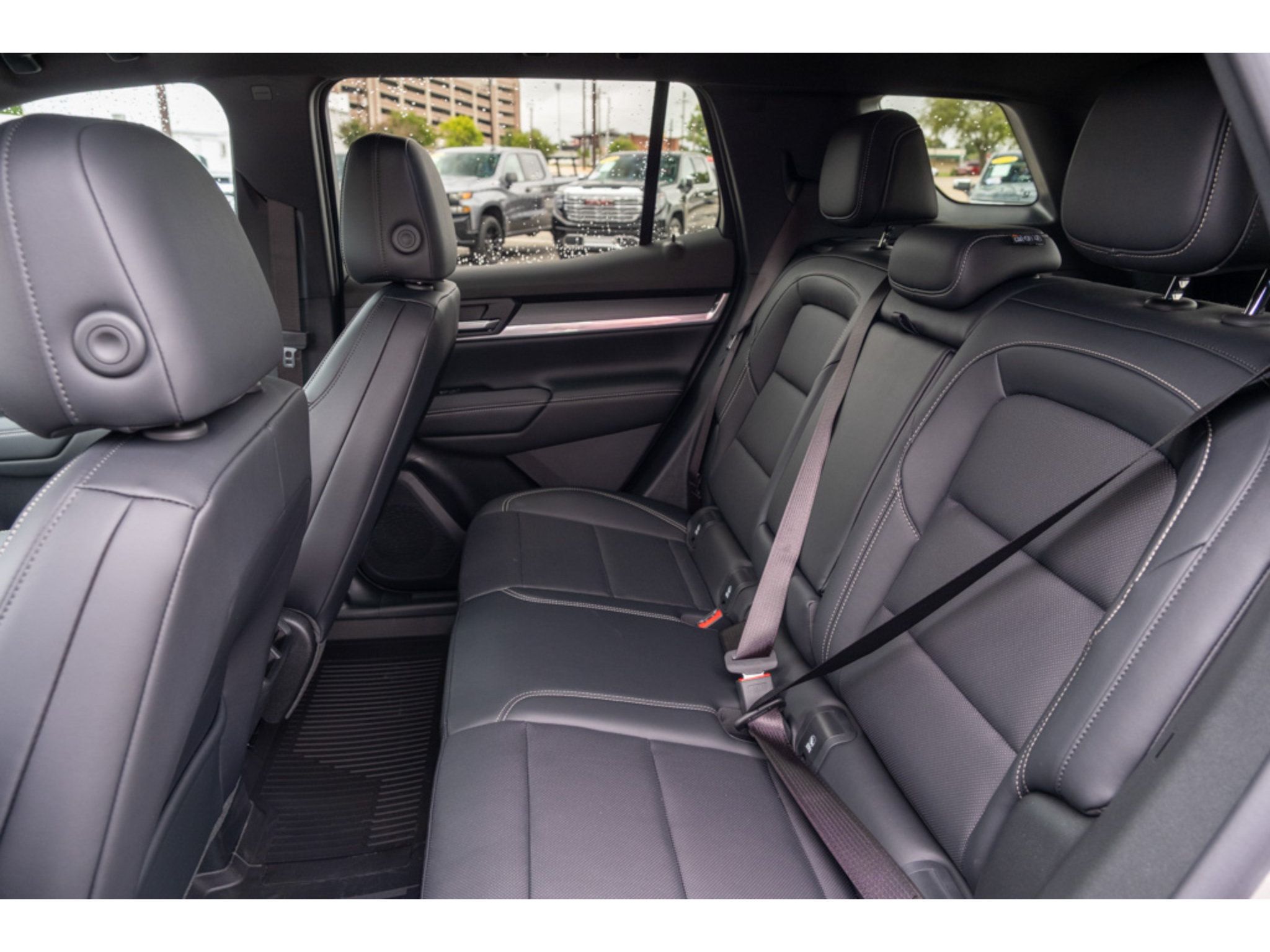New 2027 GMC Terrain Elevation w/ Elevation Premium Package FWD image 13