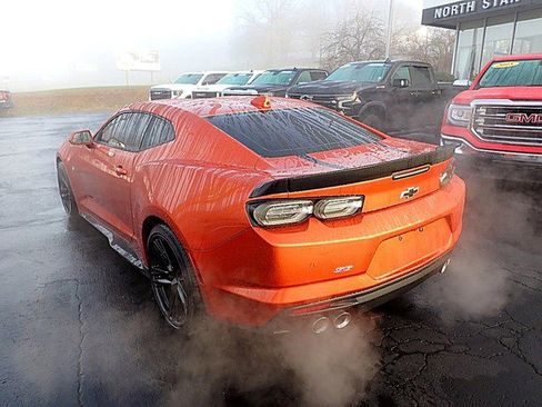 Certified 2022 Chevrolet Camaro SS image 3