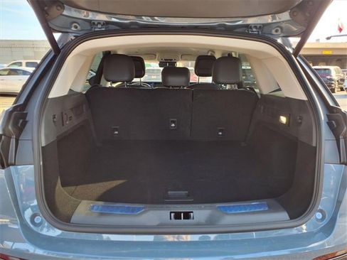 New 2026 Lincoln Nautilus Premier image 16