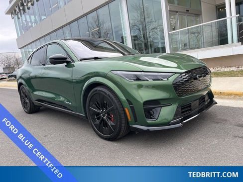 Certified 2025 Ford Mustang Mach-E GT image 1