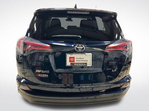 Used 2018 Toyota RAV4 LE w/ All Weather Liner Package FWD image 9