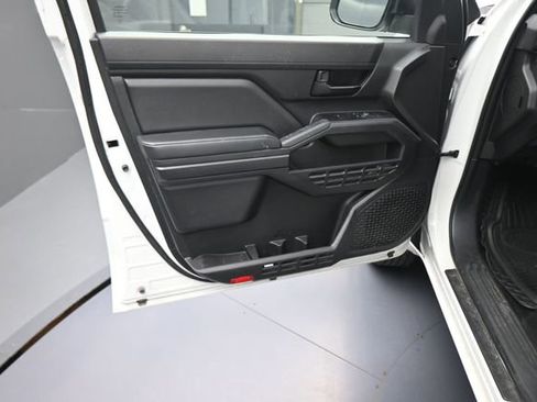 Used 2025 Toyota Tacoma SR RWD image 82