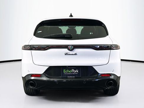 Used 2024 Alfa Romeo Tonale Veloce AWD/4WD image 7