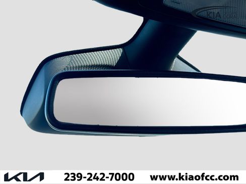 Used 2019 Buick Cascada Premium image 30