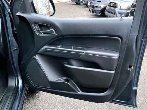 Used 2020 GMC Canyon All Terrain w/ Trailering Package image 40