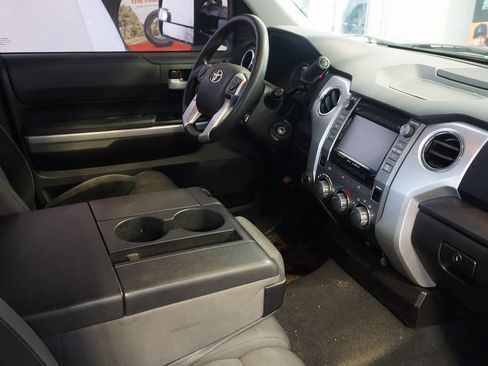 Used 2015 Toyota Tundra SR5 image 20