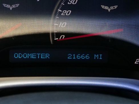 Used 2007 Chevrolet Corvette Convertible w/ Preferred Equipment Group RWD image 11