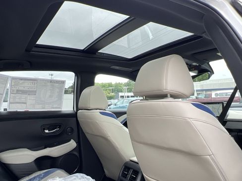 New 2025 Acura ADX A-Spec image 6