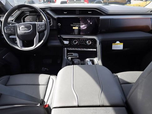 New 2026 GMC Sierra 1500 Denali w/ Technology Package image 18