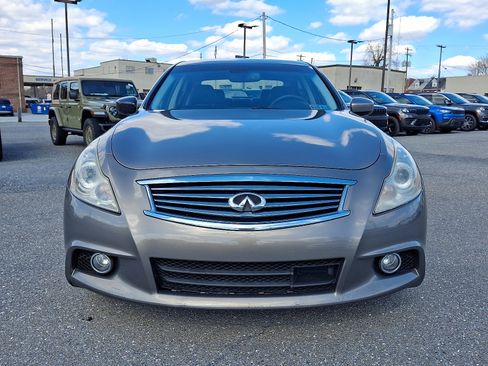 Used 2013 INFINITI G37 x w/ Premium Pkg image 2