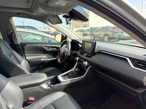 Used 2022 Toyota RAV4 XLE Premium FWD image 16