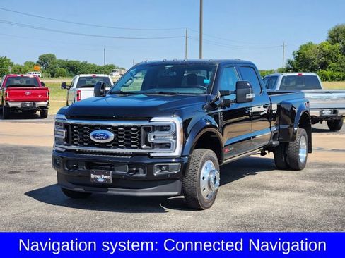 New 2026 Ford F450 Platinum w/ FX4 Off-Road Package AWD/4WD image 3