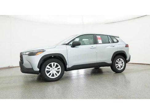 New 2026 Toyota Corolla Cross L FWD image 19