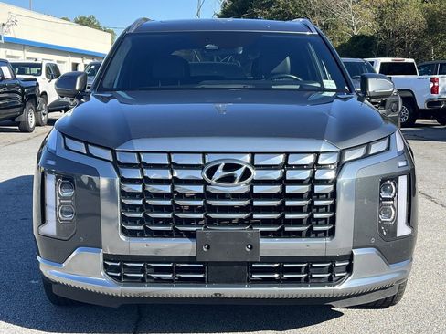Used 2024 Hyundai Palisade Calligraphy image 2