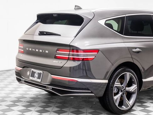 Used 2025 Genesis GV80 3.5T Prestige image 32