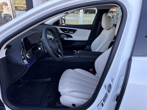 Certified 2024 Mercedes-Benz E 350 4MATIC Sedan image 10