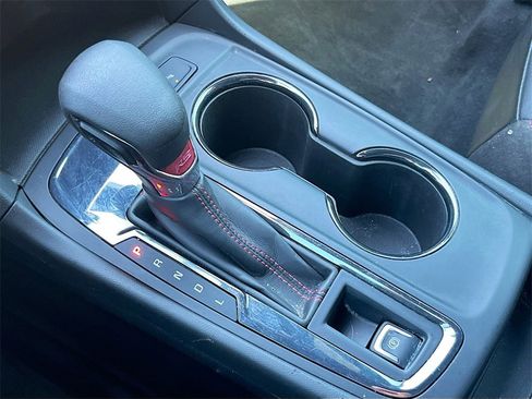 Used 2023 Chevrolet Equinox RS w/ RS Leather Package image 16