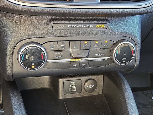 Used 2025 Ford Escape Active FWD image 27