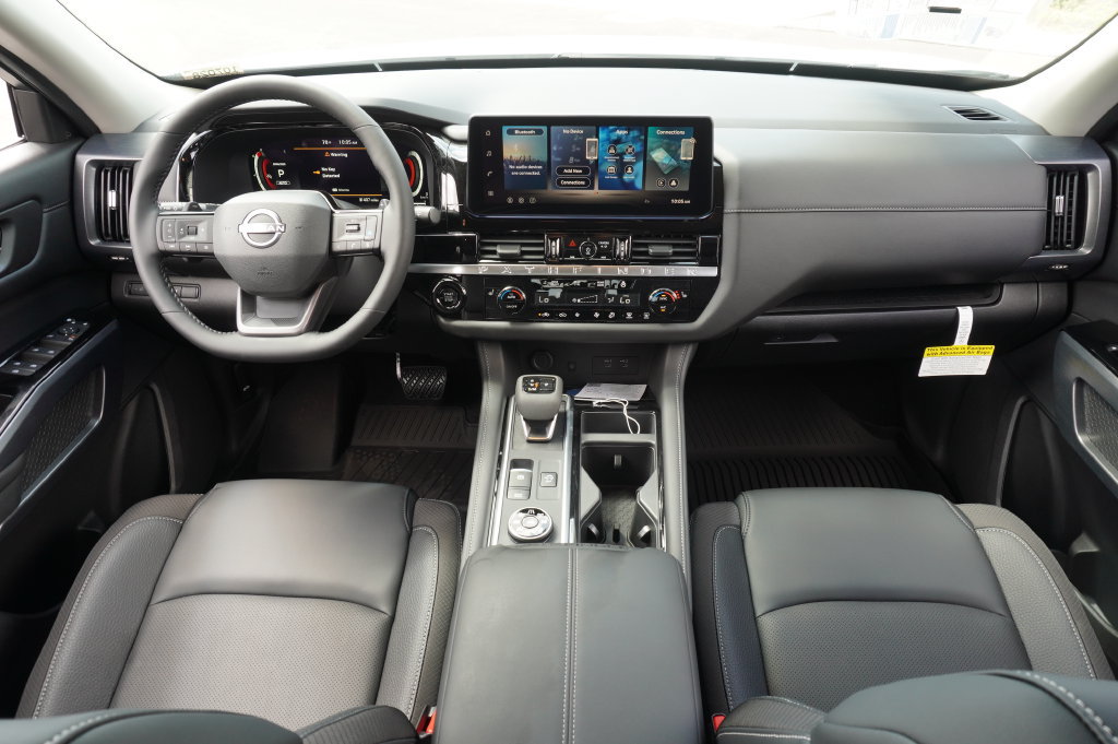 Certified 2026 Nissan Pathfinder SL AWD/4WD image 12