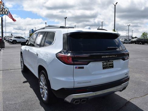 Used 2026 GMC Acadia Denali w/ Super Cruise Package FWD image 8