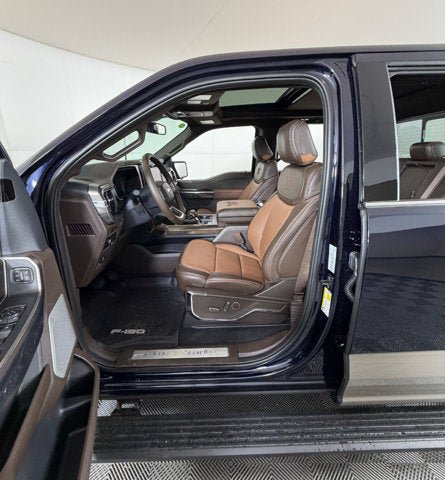 New 2026 Ford F150 King Ranch w/ Equipment Group 601A High AWD/4WD image 8