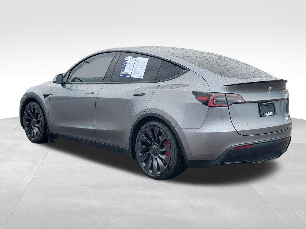 Used 2025 Tesla Model Y Performance AWD/4WD image 4