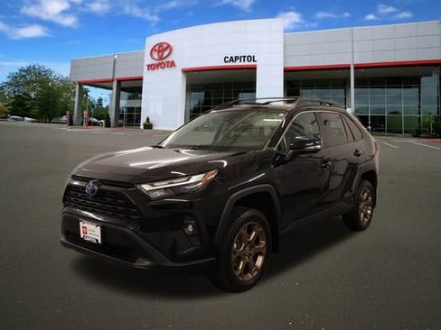Certified 2023 Toyota RAV4 AWD Hybrid image 6