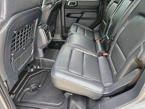 New 2025 Ford Bronco Big Bend w/ Black Diamond Package image 16