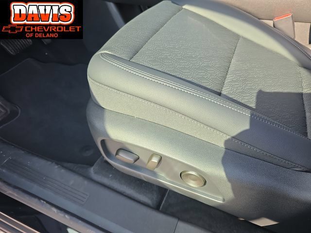 New 2027 Chevrolet Equinox LT w/ Convenience Package II AWD/4WD image 21