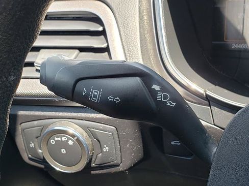 Used 2020 Ford Fusion SE FWD image 21