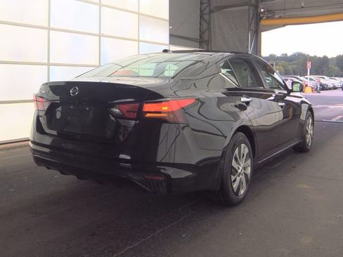 Used 2020 Nissan Altima 2.5 S FWD image 10