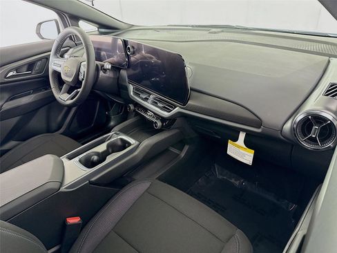 New 2026 Chevrolet Equinox EV LT w/ Comfort Package image 21