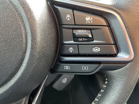 Certified 2025 Subaru Forester Limited image 14