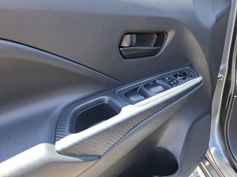 Used 2023 Nissan Versa S w/ S Plus Package FWD image 8