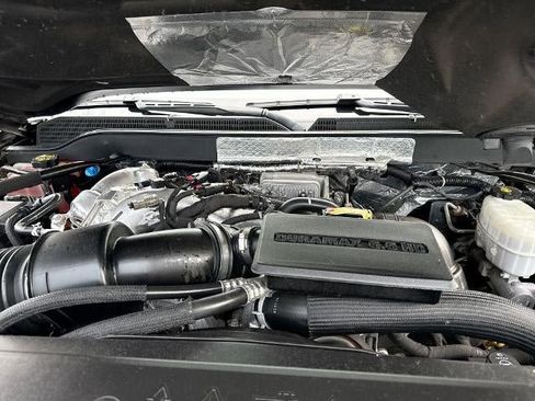 Certified 2019 Chevrolet Silverado 2500 LTZ w/ Duramax Plus Package AWD/4WD image 30