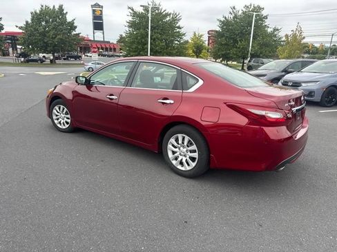 Used 2018 Nissan Altima 2.5 S w/ S Convenience Package FWD image 4