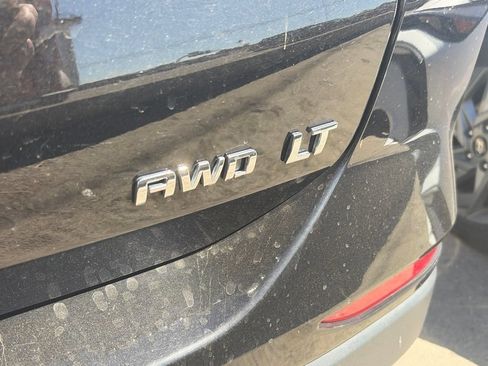 Used 2024 Chevrolet Equinox LT AWD/4WD image 11