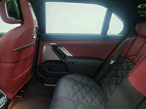 Used 2026 BMW 740i RWD image 28
