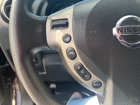 Used 2013 Nissan Rogue SV image 14