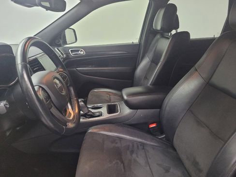 Used 2021 Jeep Grand Cherokee Laredo X AWD/4WD image 17
