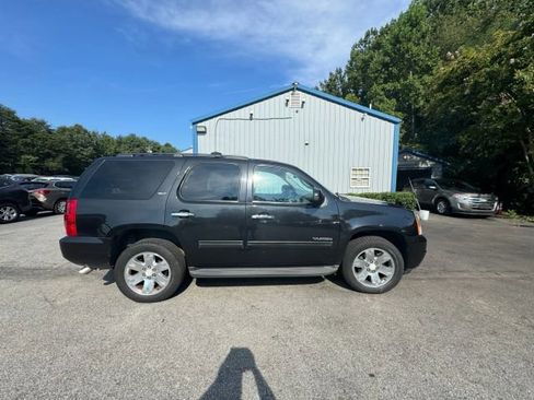 Used 2012 GMC Yukon SLT w/ SLT Chrome Package image 6