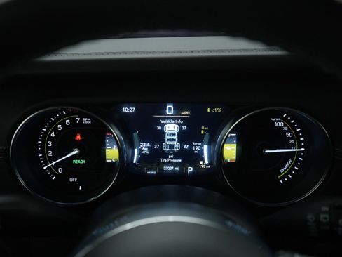 Used 2023 Jeep Wrangler Unlimited Sahara w/ Cold Weather Group image 25