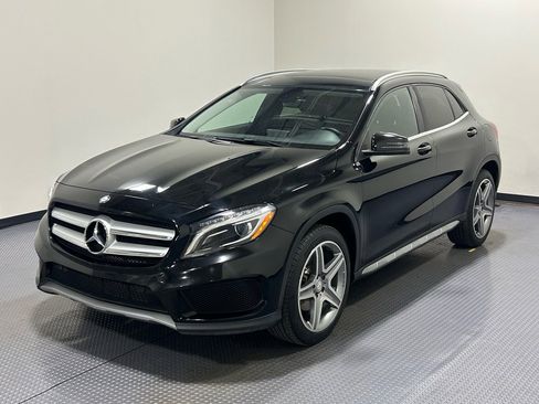 Used 2015 Mercedes-Benz GLA 250 4MATIC image 1