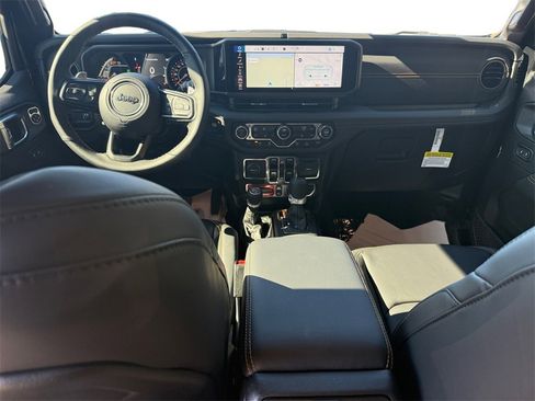 New 2025 Jeep Wrangler Unlimited Rubicon 392 image 10