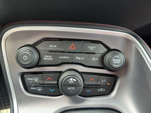Used 2022 Dodge Challenger R/T Scat Pack RWD image 26