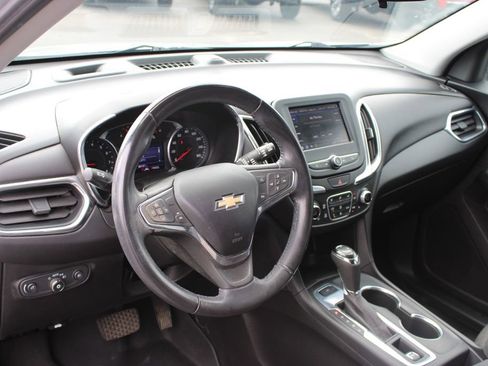Used 2020 Chevrolet Equinox LT AWD/4WD image 22