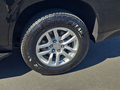 Used 2021 Chevrolet Tahoe LT AWD/4WD image 12